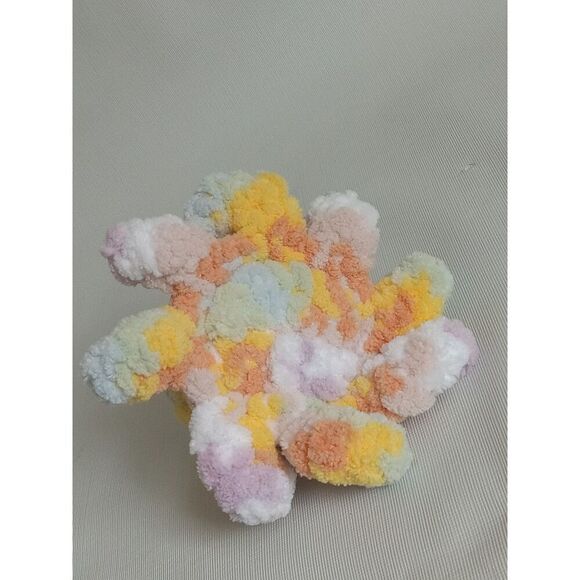 Handmade Small Colorful Plush Varg Pastel Crochet Amigurumi Stuffed Octopus - Picture 4 of 9